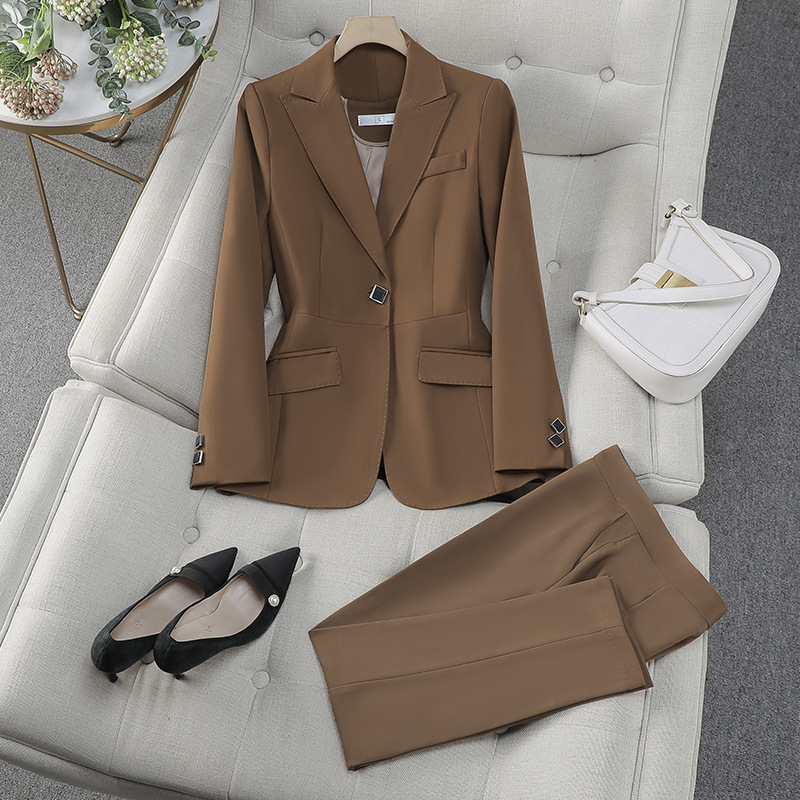 Costume professionnel haut de  - High End Women'S Formal Wear avis et prix