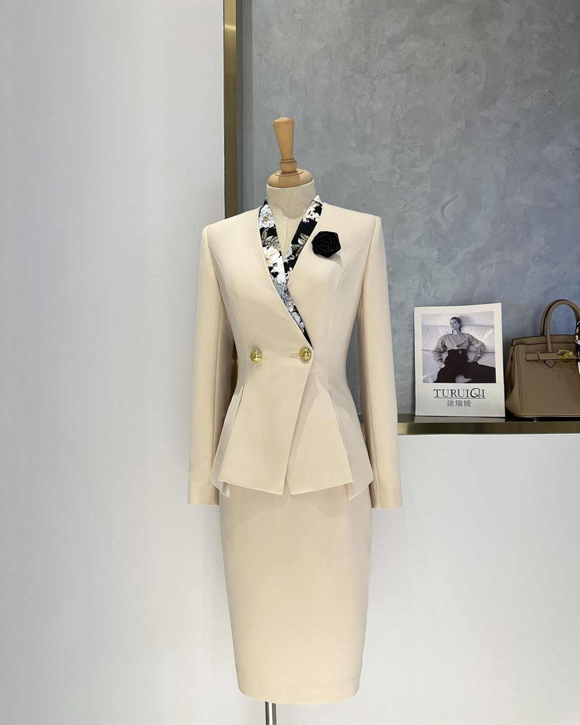 Ensemble de costume élégant po - Women Formal Wear For Conference avis et prix